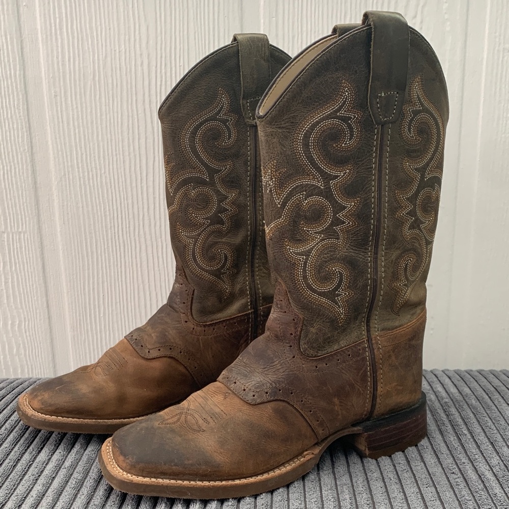 Old West Kids Leather Cowboy Boots – Mid-Width, Soft & Comfy Size 3.5-D